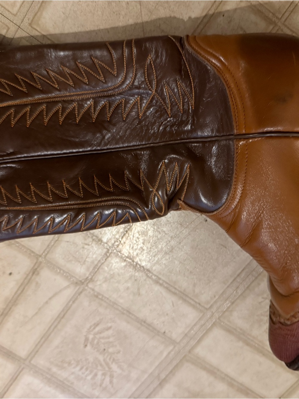 Tony Lama wingtip leather lizard boots